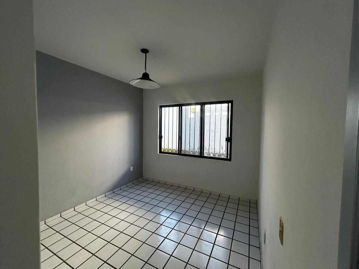 Casa En Venta En El Colli Urbano A Media Cuadra De Av. Patria