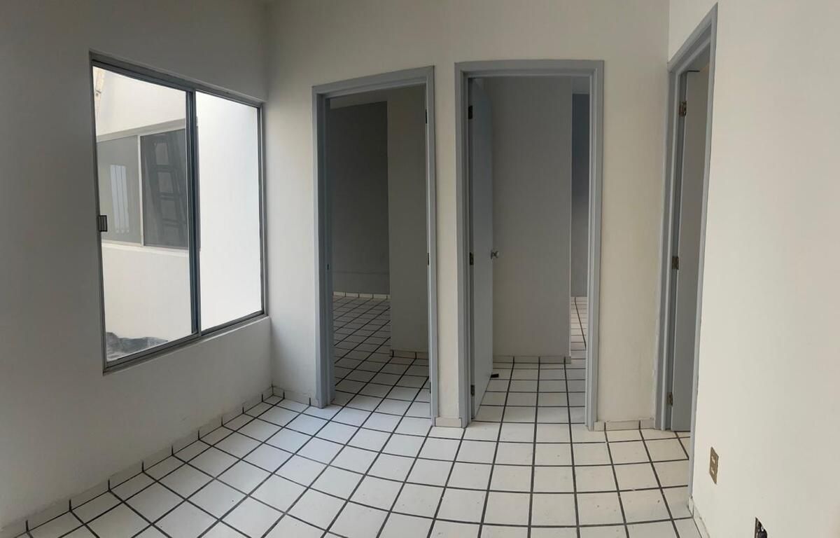 Casa En Venta En El Colli Urbano A Media Cuadra De Av. Patria