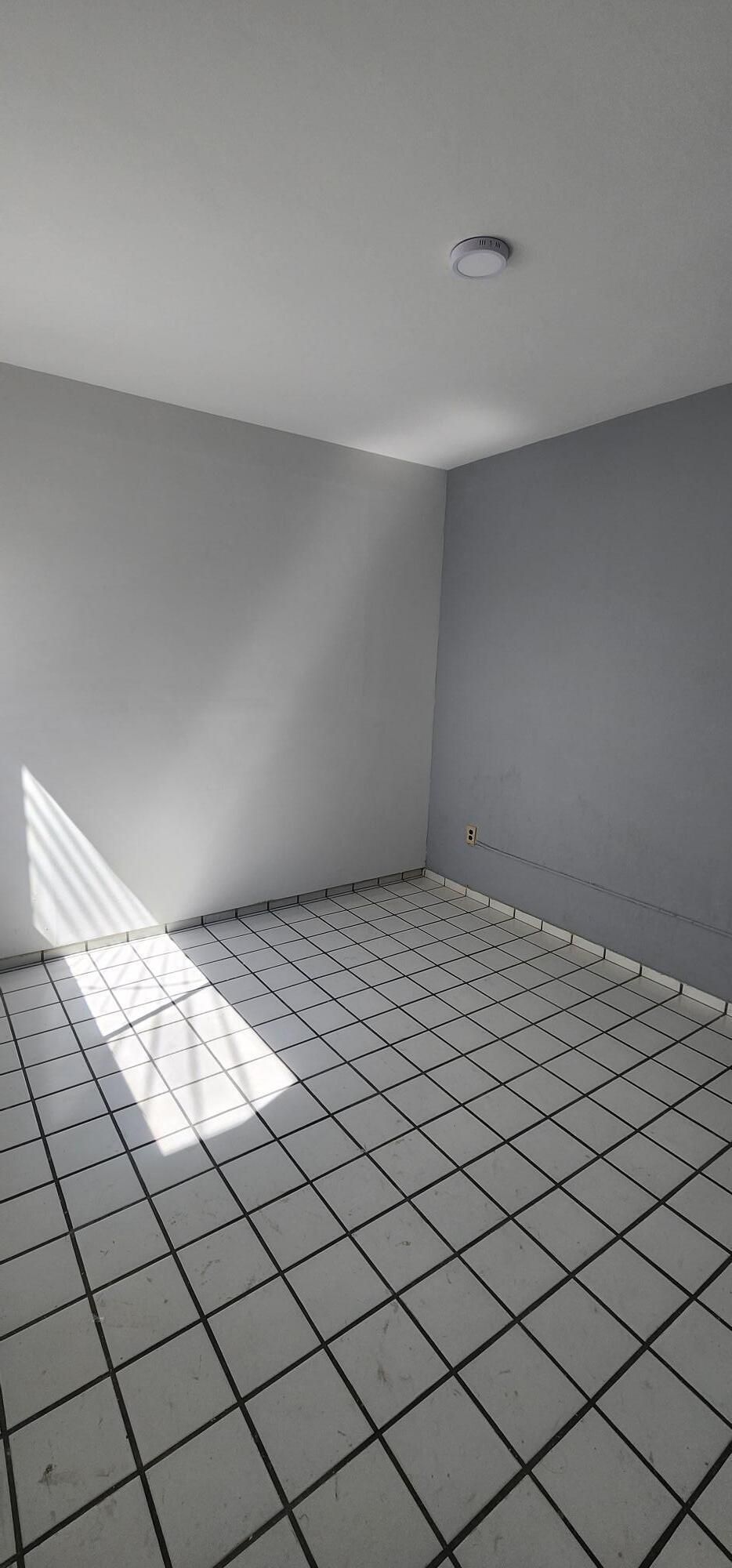 Casa En Venta En El Colli Urbano A Media Cuadra De Av. Patria