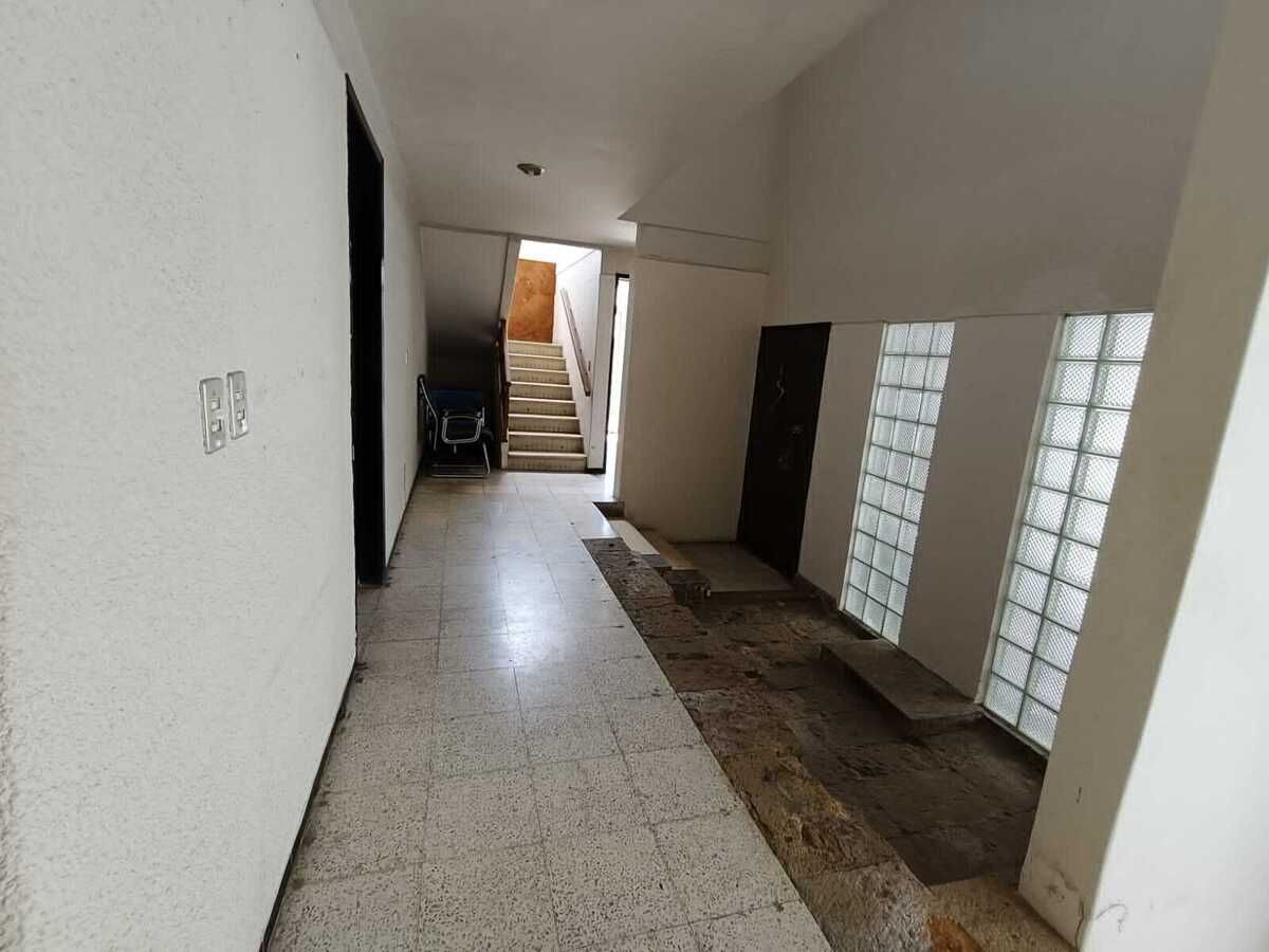 Casa En Venta En Vallarta Norte A Una Cuadra De Av. México.