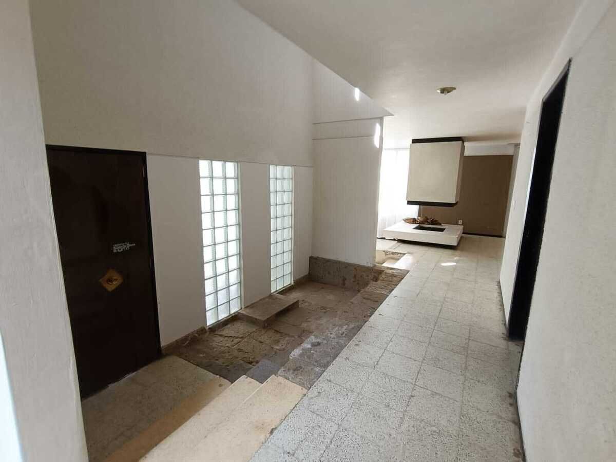 Casa En Venta En Vallarta Norte A Una Cuadra De Av. México.