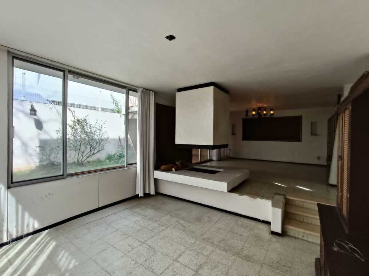 Casa En Venta En Vallarta Norte A Una Cuadra De Av. México.