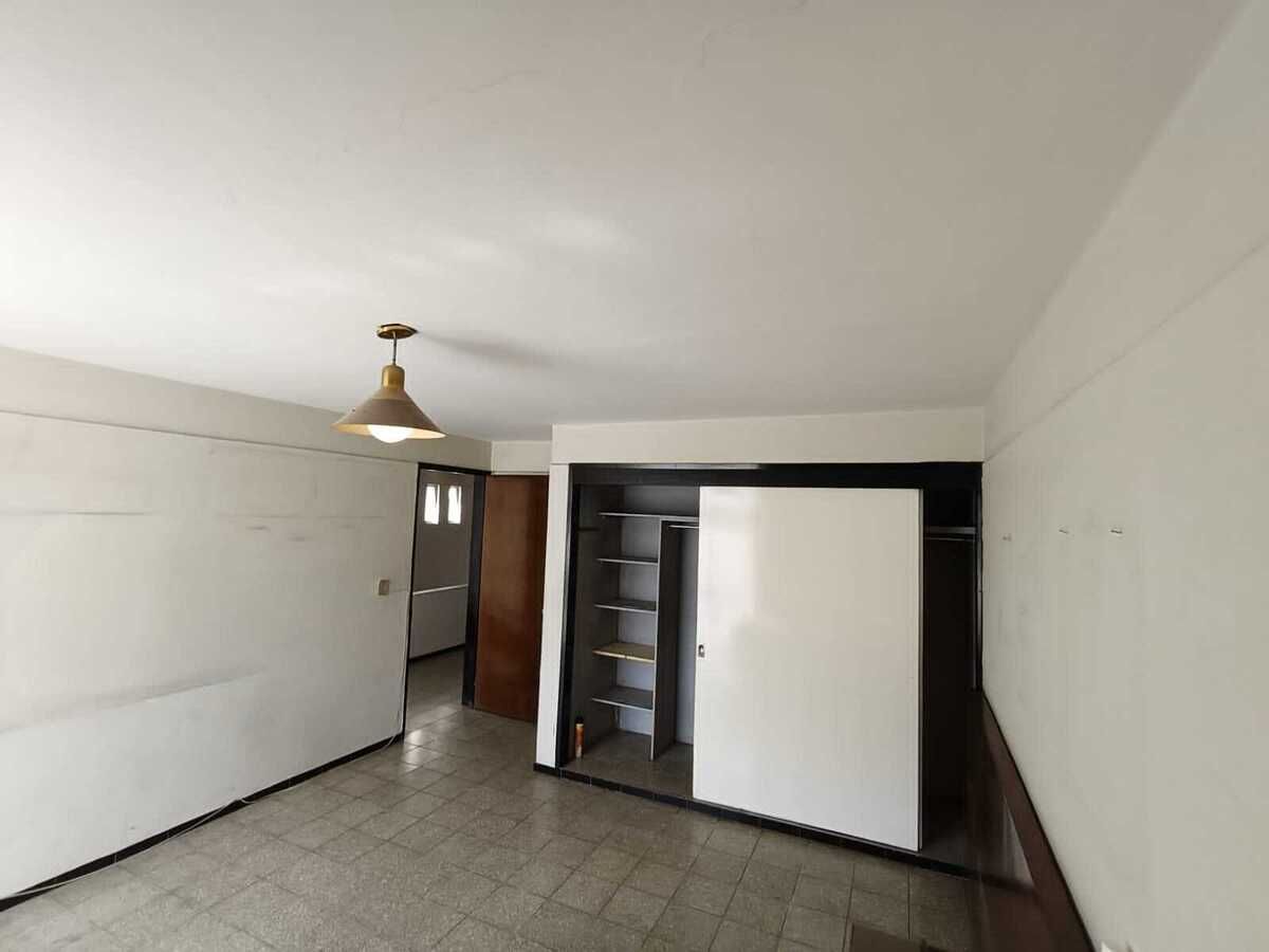 Casa En Venta En Vallarta Norte A Una Cuadra De Av. México.