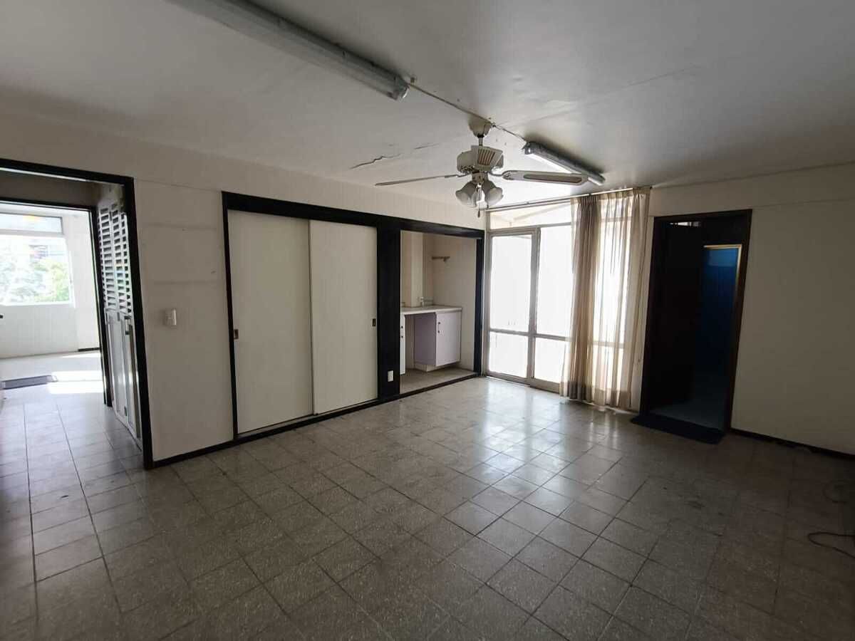 Casa En Venta En Vallarta Norte A Una Cuadra De Av. México.