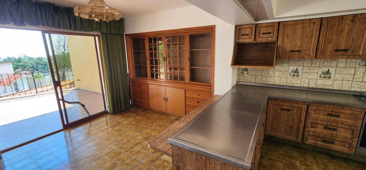Casa En Bugambilias 1a Sección En Venta Con Alberca