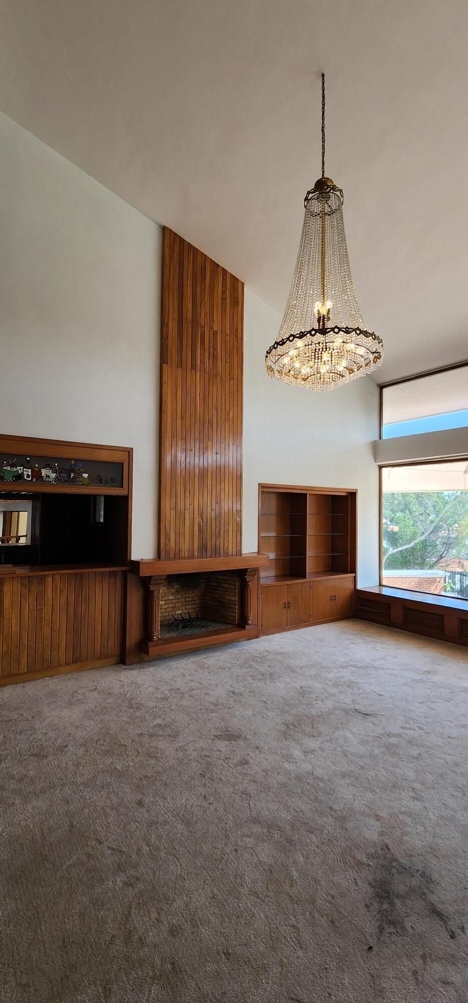 Casa En Bugambilias 1a Sección En Venta Con Alberca