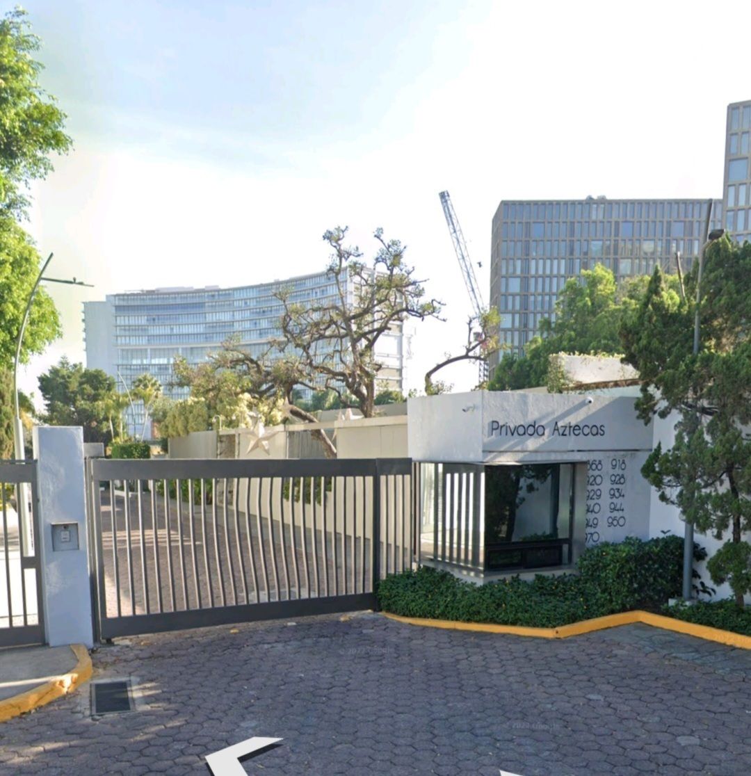 Terreno En Venta Col. Monraz A 5 Cuadras De Consulado USA, En Coto.