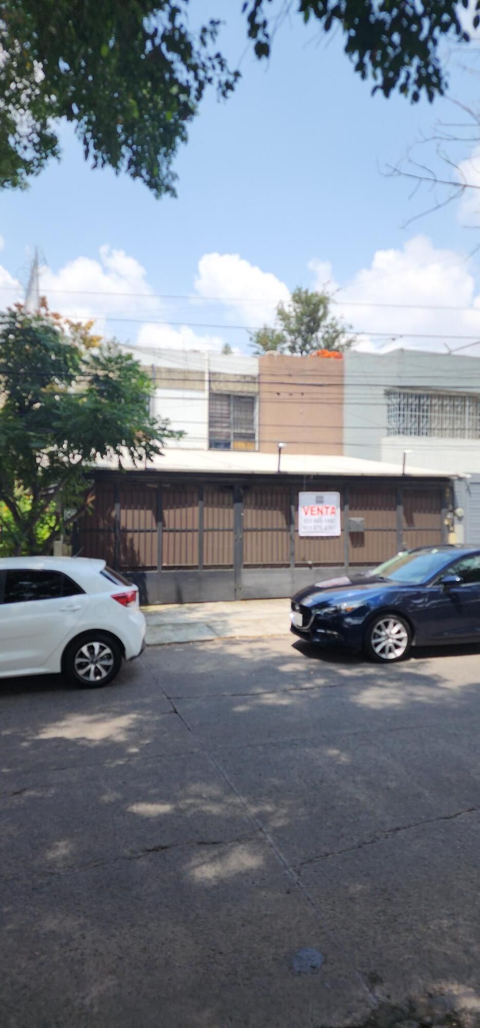 Casa En Venta En Loma Bonita, Zona Con Uso De Suelo Mixto Sobre Avenida.