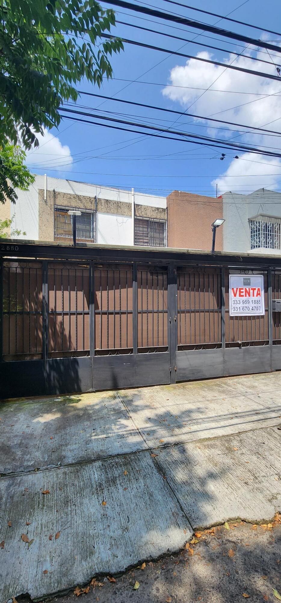 Casa En Venta En Loma Bonita, Zona Con Uso De Suelo Mixto Sobre Avenida.
