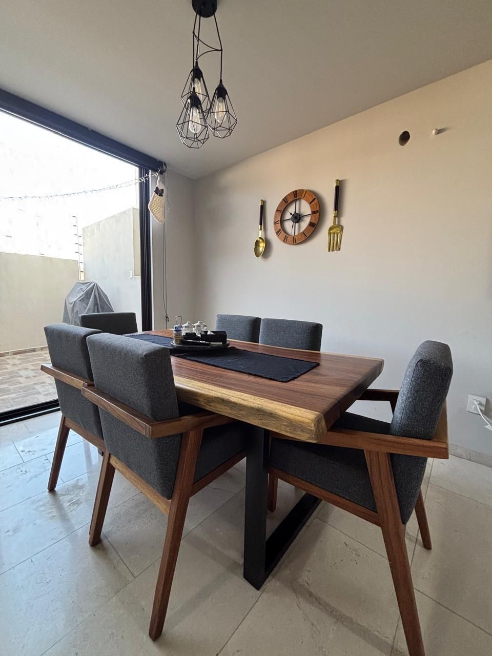 Casa En Venta En Zoi Boreales En Real Valdepeñas, Zapopan Norte