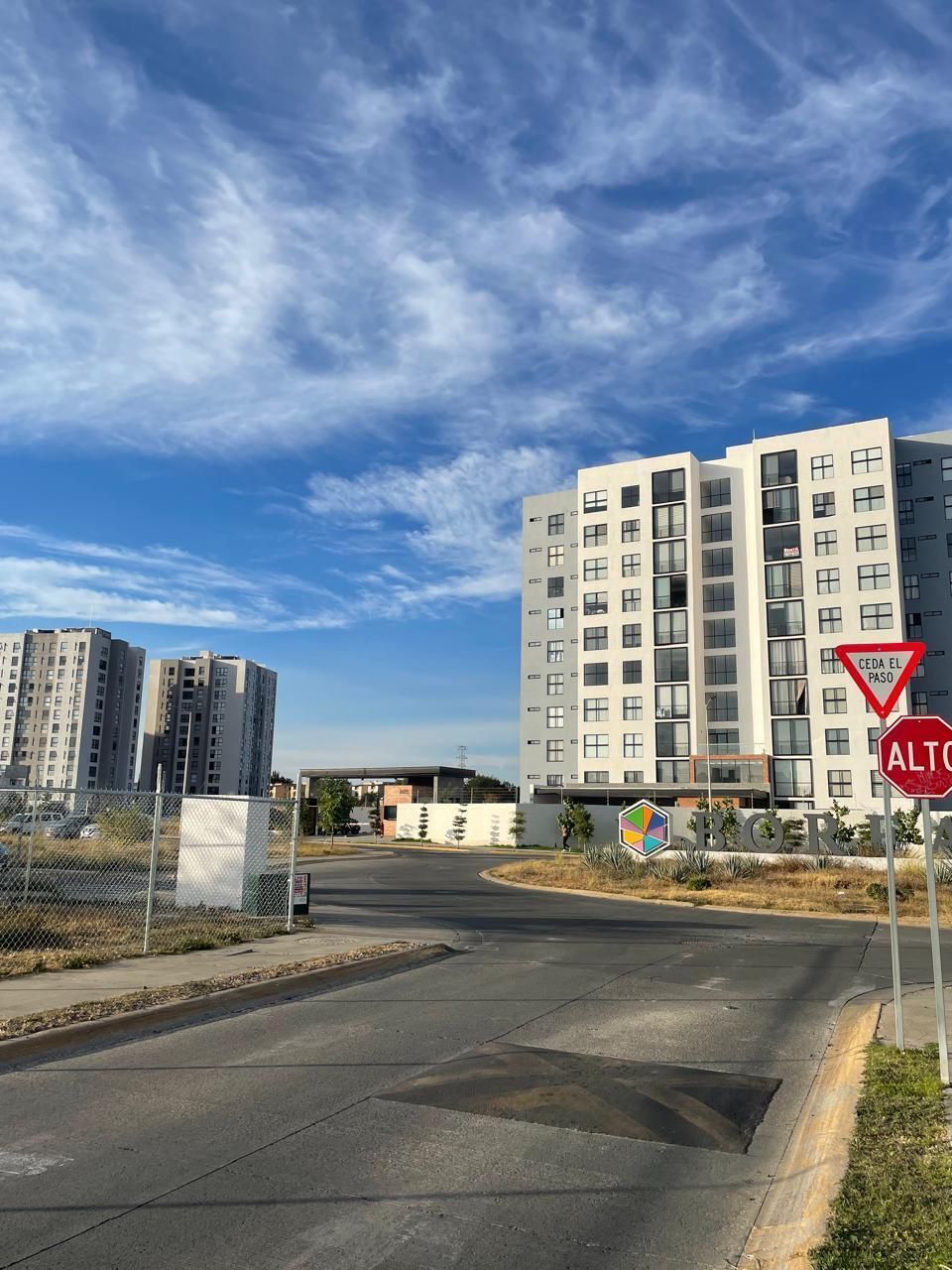 Casa En Venta En Zoi Boreales En Real Valdepeñas, Zapopan Norte