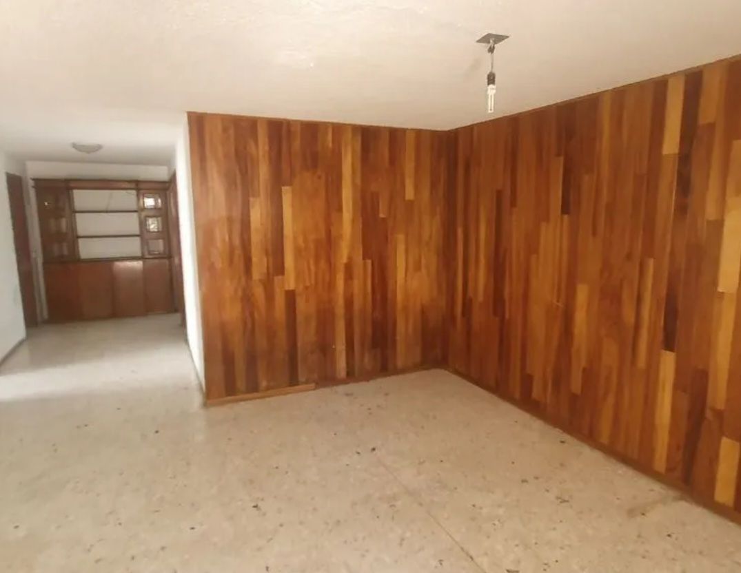 Casa En Venta En Esquina Enrique Diaz De Leon Y Manuel De Mimbela J Del Country