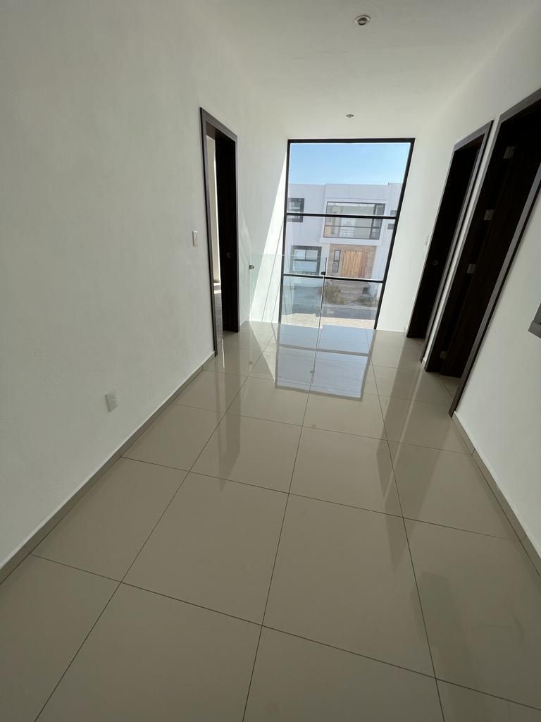 Oportunidad Casa En Venta En Casa Fuerte Condominio Baluarte
