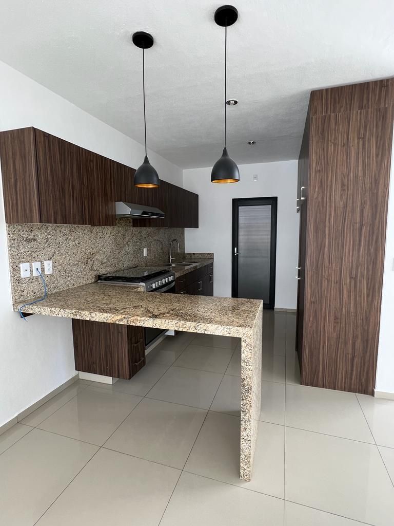 Oportunidad Casa En Venta En Casa Fuerte Condominio Baluarte