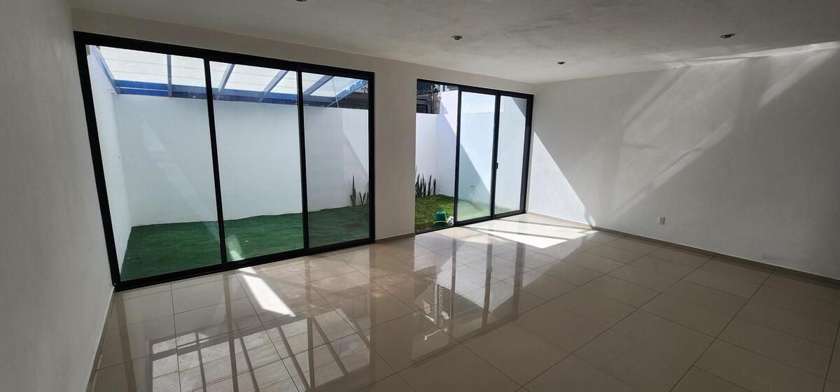 Oportunidad Casa En Venta En Casa Fuerte Condominio Baluarte