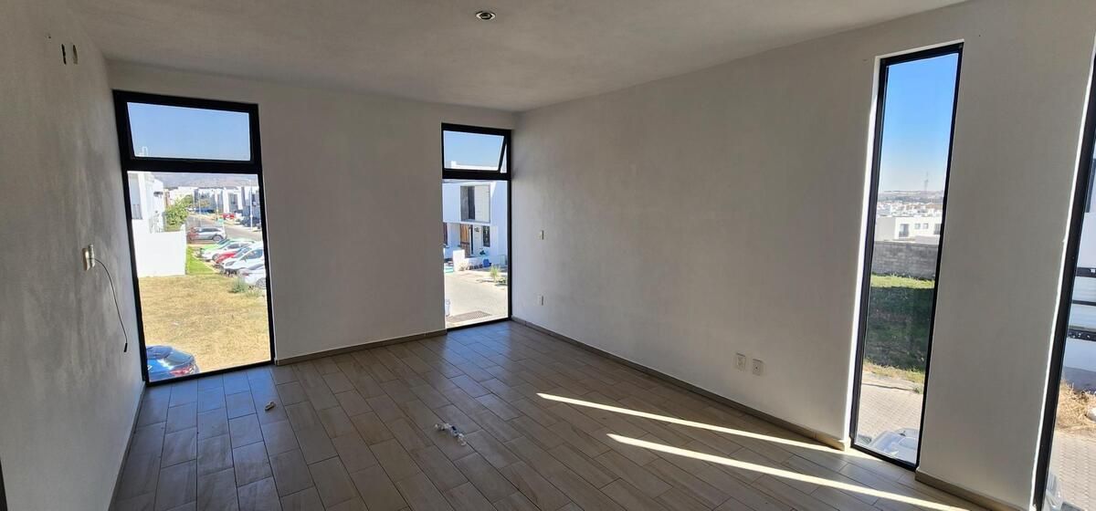Oportunidad Casa En Venta En Casa Fuerte Condominio Baluarte