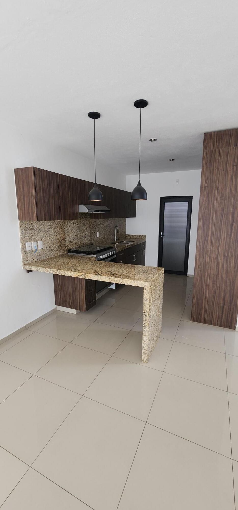 Oportunidad Casa En Venta En Casa Fuerte Condominio Baluarte
