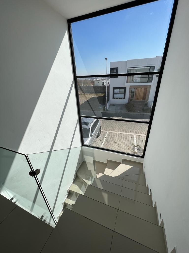 Oportunidad Casa En Venta En Casa Fuerte Condominio Baluarte