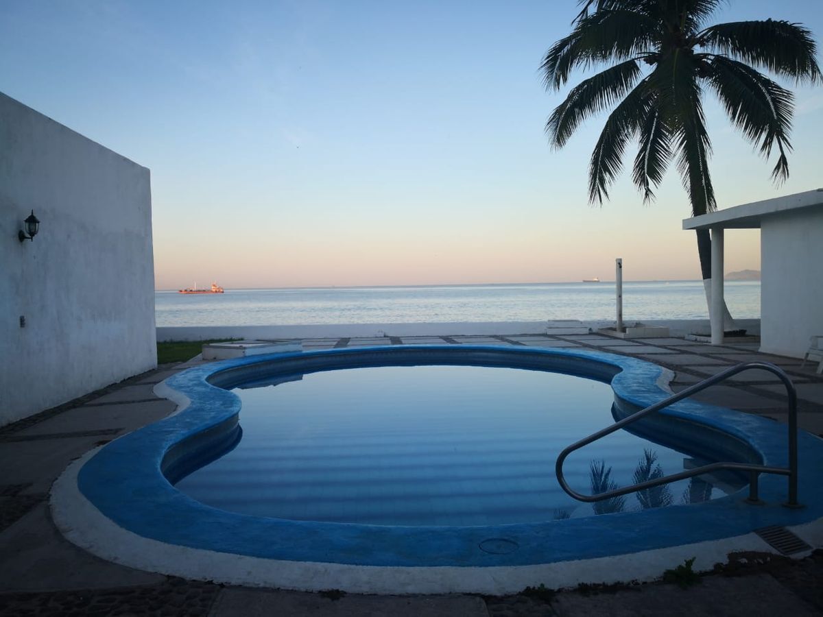 Casa En Copropiedad En Manzanillo Frente A Playa, Solo Cliente Directo