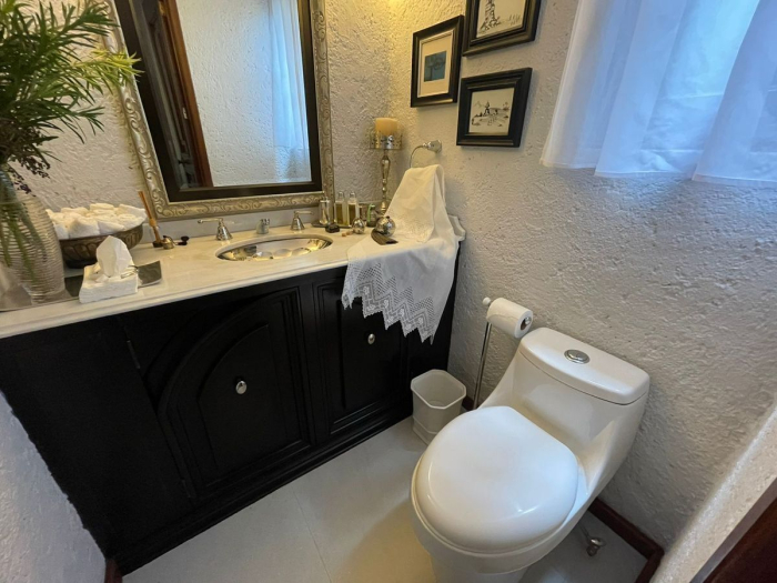 Venta Hermosa Casa en Privada Lomas de las Palmas