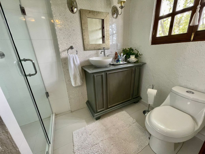 Venta Hermosa Casa en Privada Lomas de las Palmas