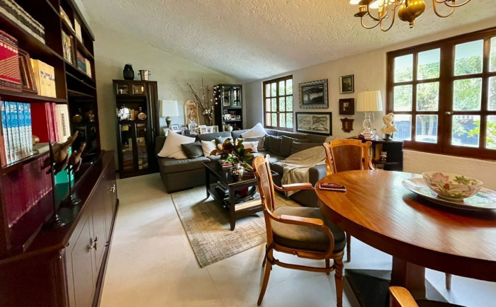 Venta Hermosa Casa en Privada Lomas de las Palmas