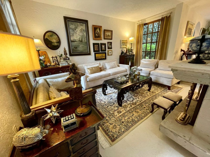 Venta Hermosa Casa en Privada Lomas de las Palmas