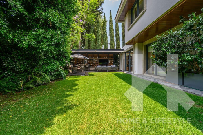 Venta Casa en Bosques de las Lomas