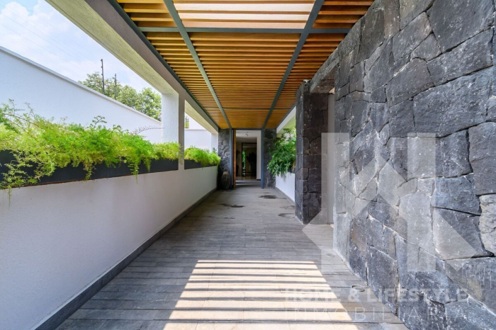 Venta Casa en Bosques de las Lomas