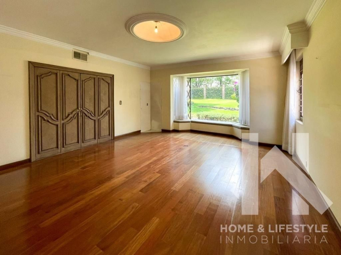 Venta Casa en Bosques de las Lomas