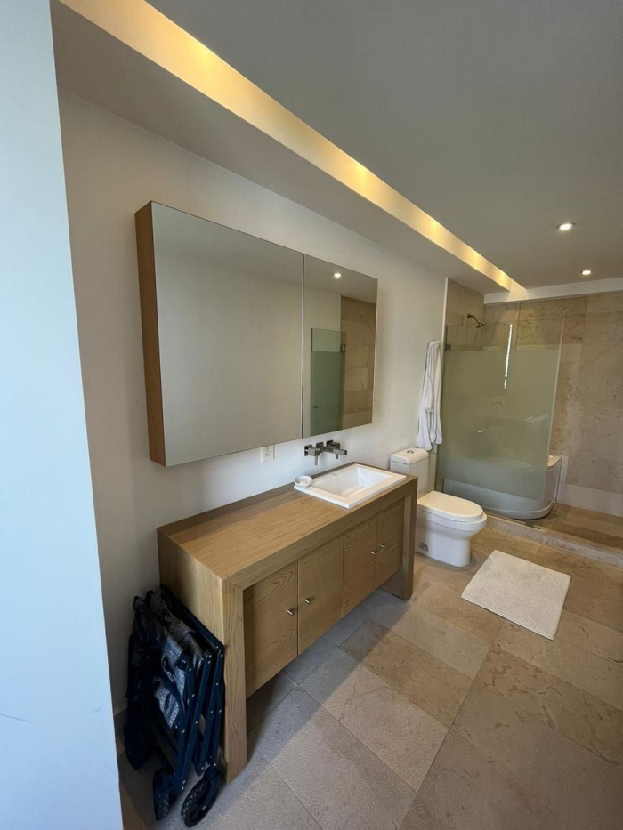 Venta Departamento en Residencial Bosques de las Lomas