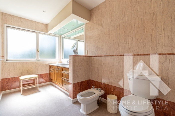 venta magnífica casa en privada en lomas de vista hermosa