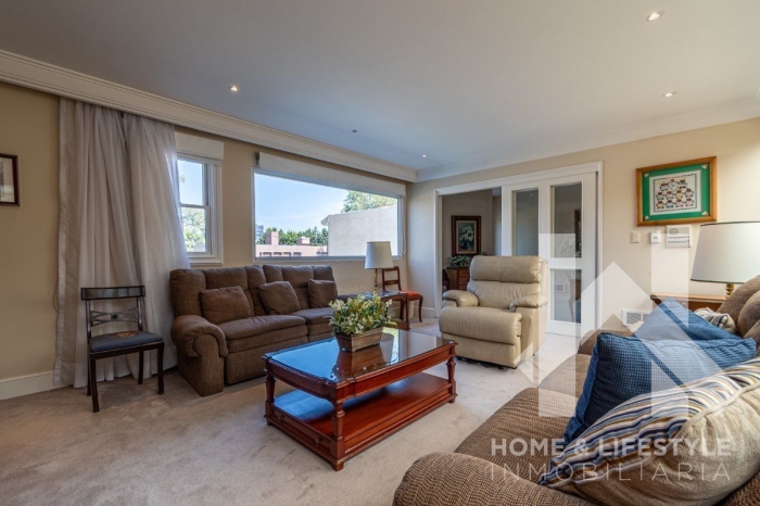 venta magnífica casa en privada en lomas de vista hermosa