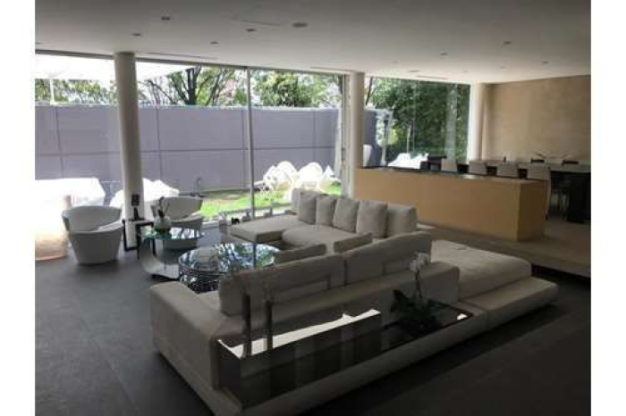 venta casa en privada en bosques de las lomas