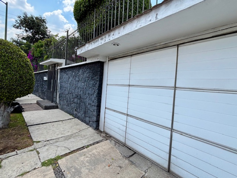 Casa En Venta, En Lomas De Tecamachalco