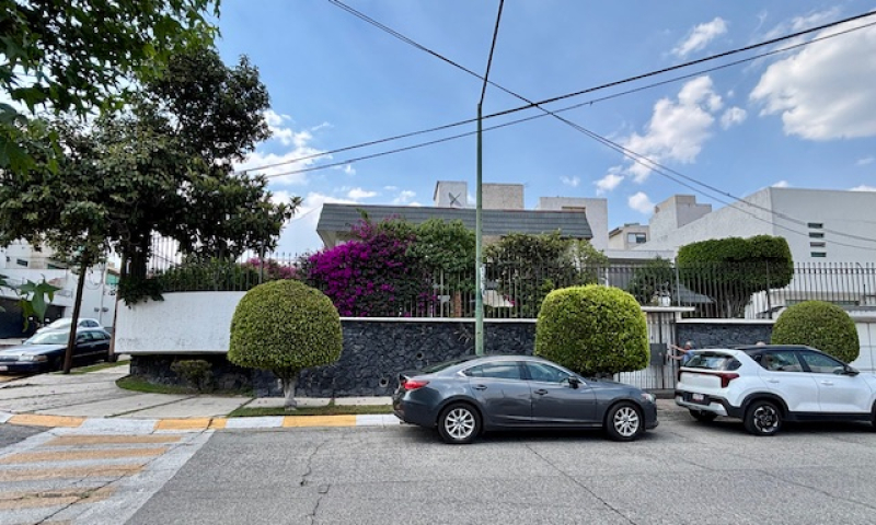 Casa En Venta, En Lomas De Tecamachalco