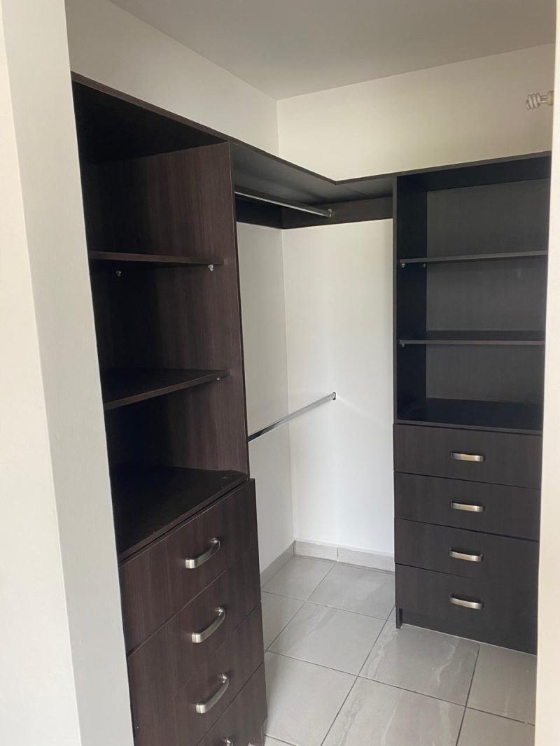 RENTO DEPARTAMENTO CERCA ANTEA,PRIVALIA