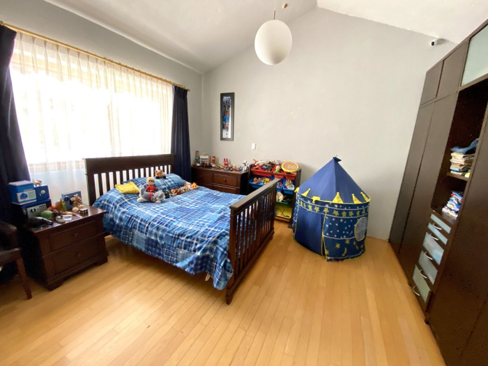 Rento Casa En Lomas Hipódromo. Semi Amueblada. Opción 100% Amueblada.