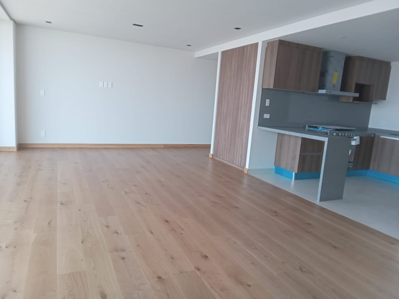 Departamento En Venta Bosques De Las Lomas Con Balcón