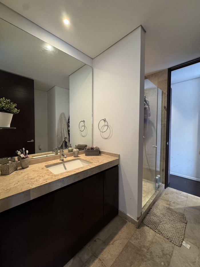 muy bien departamento en venta en torre barcelona