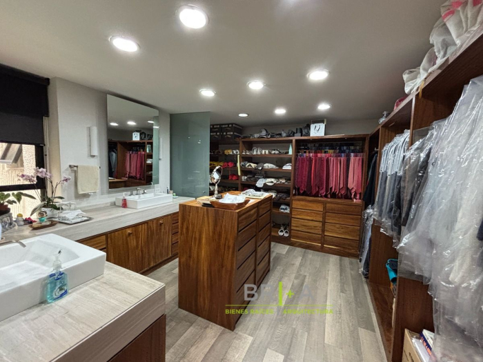 Departamento En Venta Con Terraza Lomas De Chapultepec
