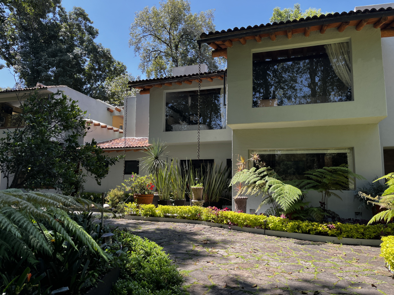 Casa En Venta En Club De Golf Avándaro 