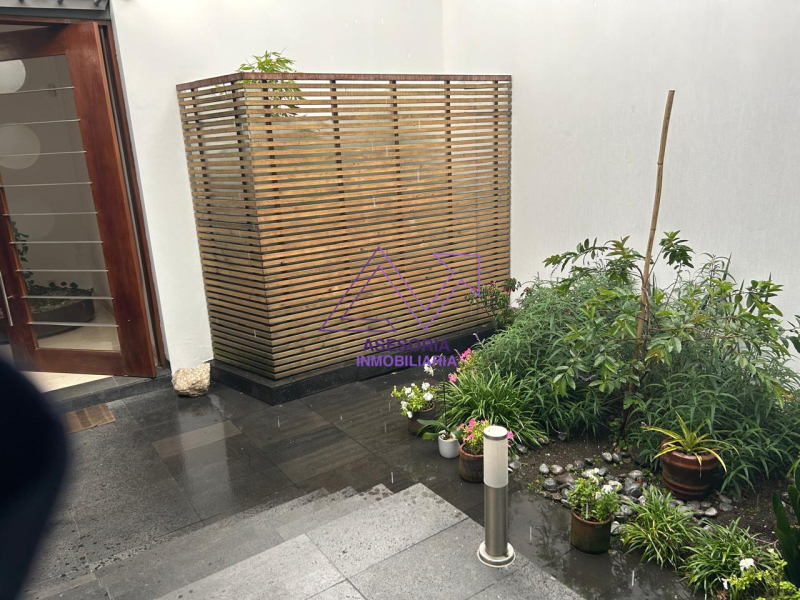 Casa En Renta En Lomas De Tecamachalco