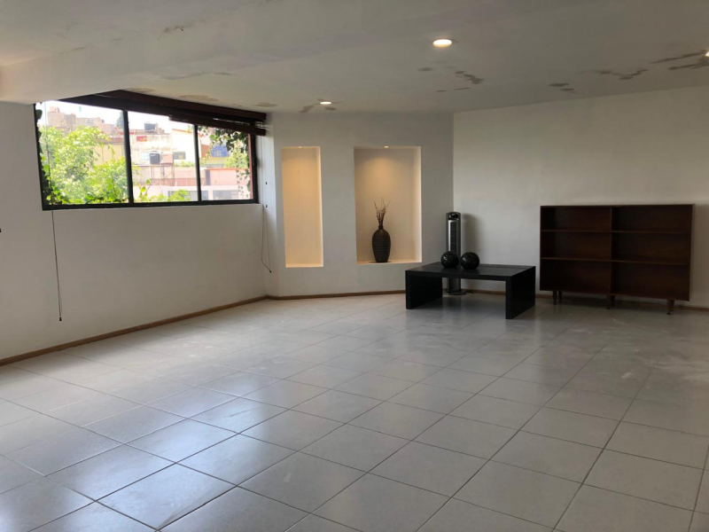 Casa En Venta Lomas De Tecamachalco En Privada.