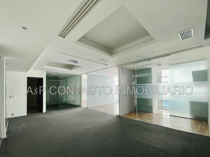 OFICINAS EN RENTA EN BOSQUES DE LAS LOMAS OPCIONES 110 a 131 m²  RADIATAS