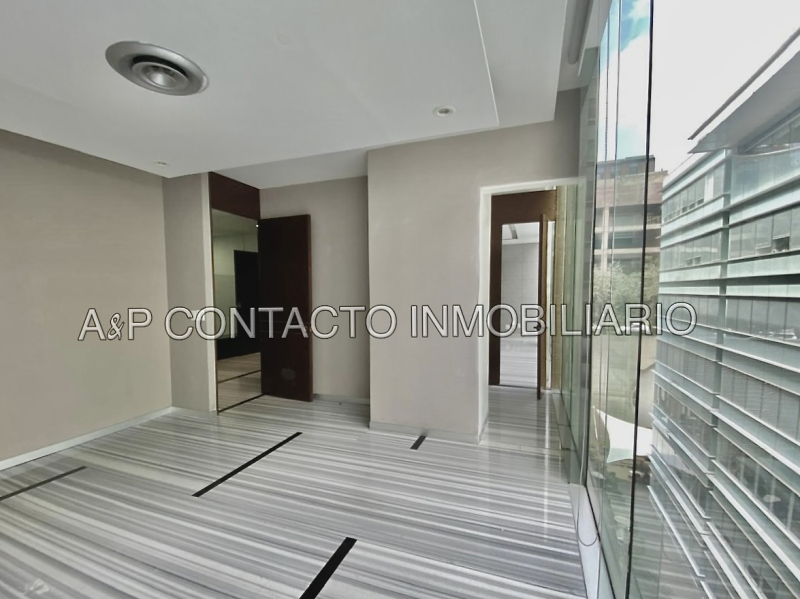 OFICINAS EN RENTA EN BOSQUES DE LAS LOMAS OPCIONES 110 a 131 m²  RADIATAS