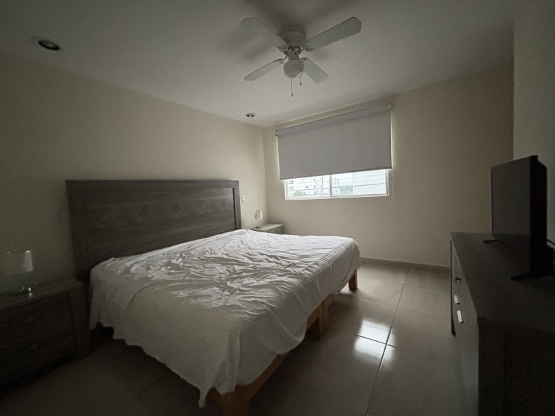 EN RENTA DEPARTAMENTO CERCA ANTEA,AMUEBLADO