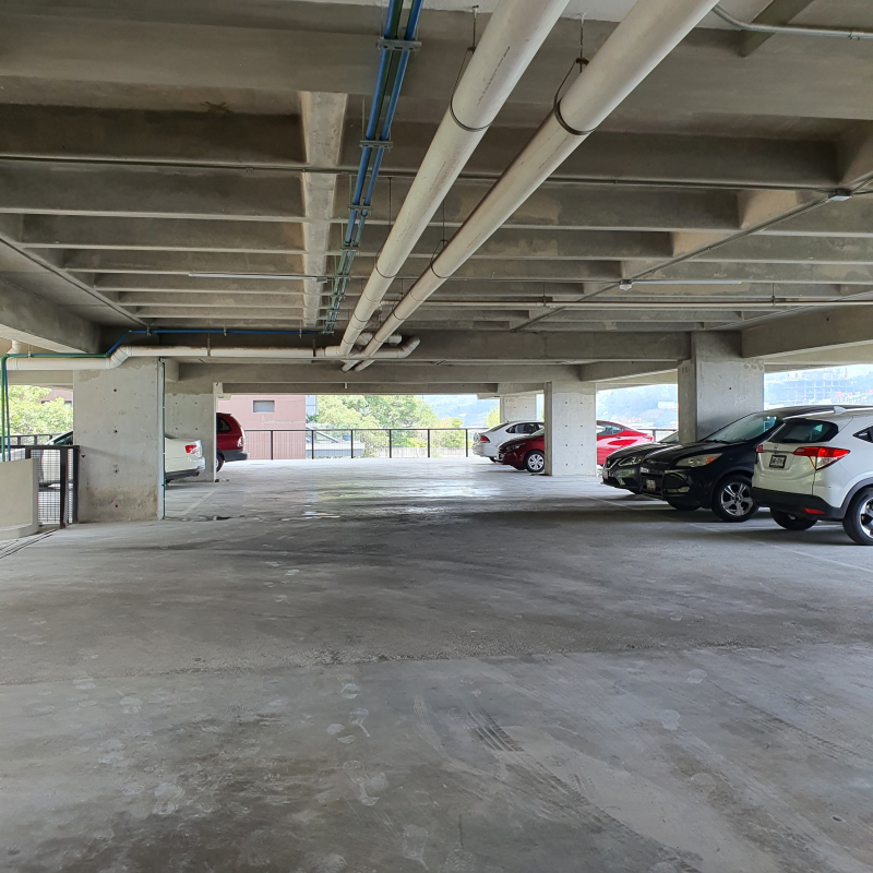 Departamento En Venta En Obra Gris Con Terraza Panorámica En Lomas Country