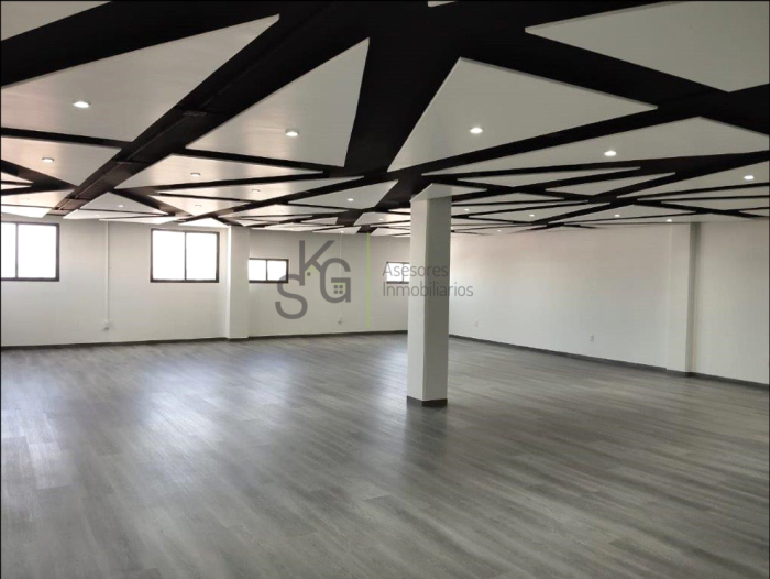 Oficinas en Renta en Fraccionamiento Industrial Alce Blanco, Naucalpan