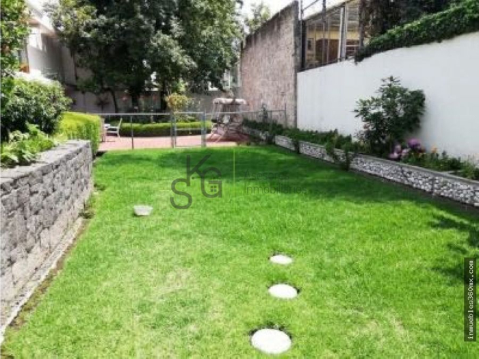 Casa en Venta en Fuente de Nepturno, Lomas de Tecamachalco